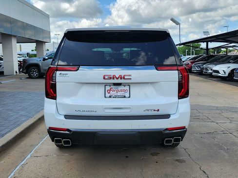 New 2026 GMC Yukon XL AT4 w/ AT4 Premium Plus Package AWD/4WD image 4
