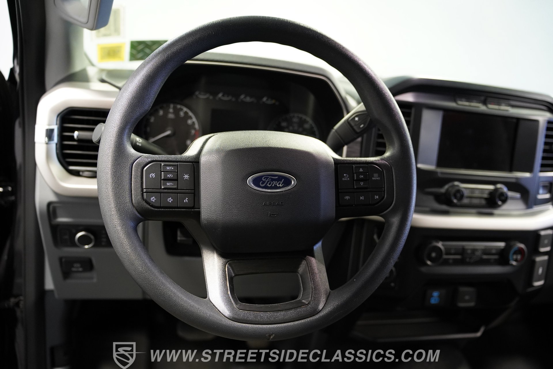 Used 2021 Ford F150 XL w/ Equipment Group 101A High AWD/4WD image 40