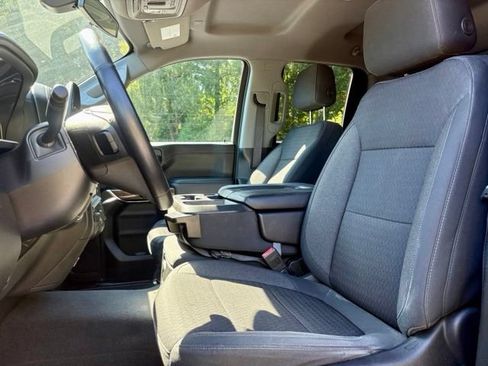 Used 2020 GMC Sierra 1500 SLE w/ SLE Value Package RWD image 28