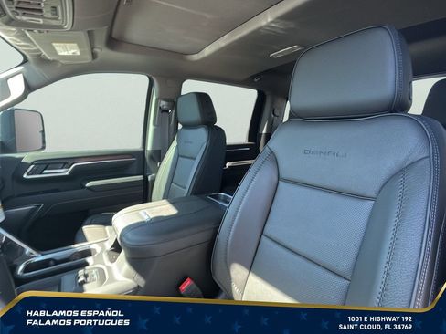 New 2026 GMC Sierra 2500 Denali w/ Denali Reserve Package AWD/4WD image 24