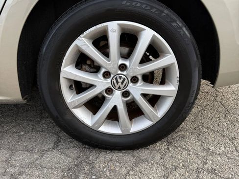 Used 2013 Volkswagen Jetta SE image 29