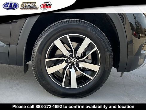 Used 2023 Volkswagen Atlas SE image 9