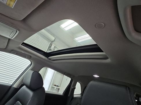 Used 2024 Honda CR-V EX-L image 27