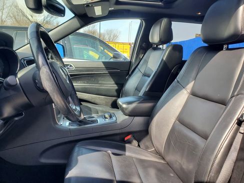 Used 2019 Jeep Grand Cherokee Limited image 11