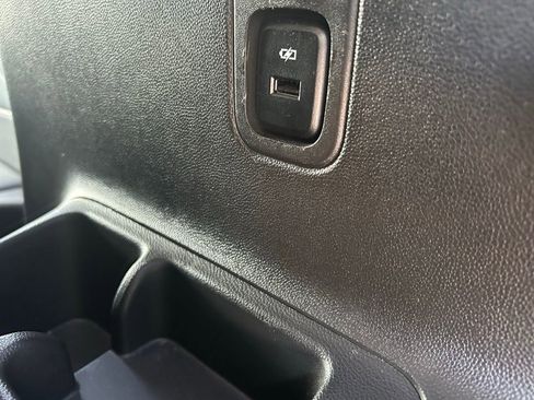 Used 2019 Chevrolet Traverse Premier w/ Driver Confidence II Package image 38