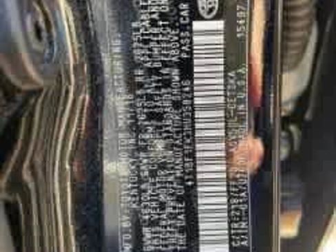 Used 2017 Toyota Camry SE image 24