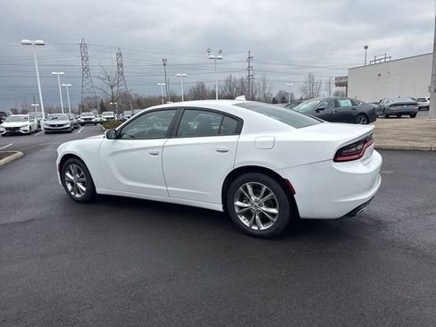 Used 2022 Dodge Charger SXT image 12