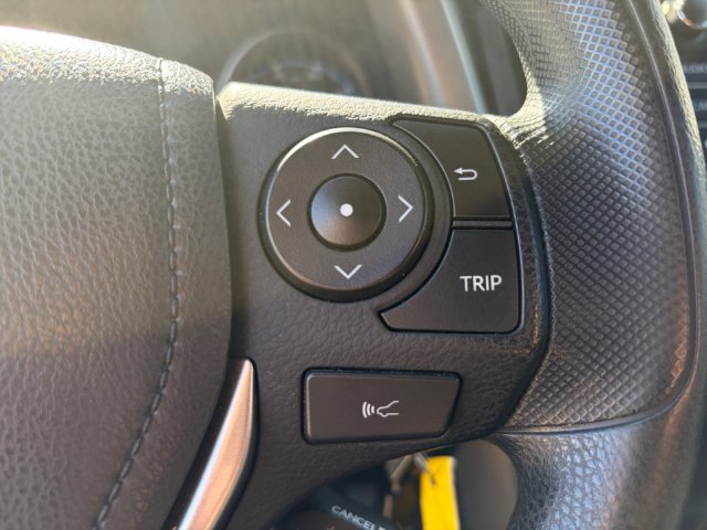 Used 2017 Toyota RAV4 LE w/ All Weather Liner Package AWD/4WD image 17