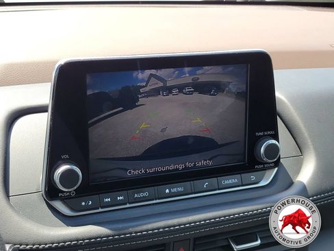 Used 2023 Nissan Rogue S FWD image 24