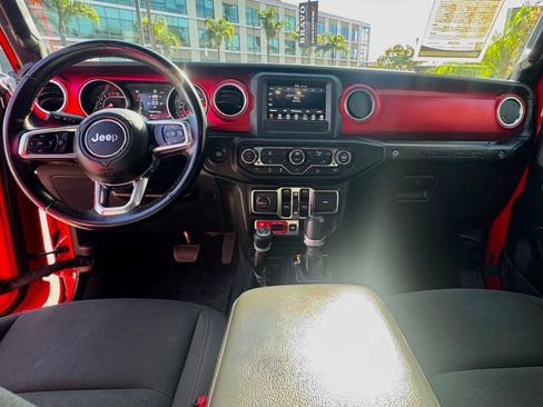 Used 2019 Jeep Wrangler Unlimited Rubicon image 10