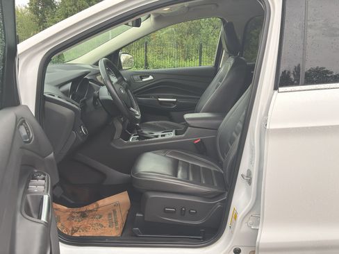 Used 2019 Ford Escape SEL AWD/4WD image 13