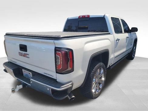 Used 2017 GMC Sierra 1500 Denali w/ Denali Ultimate Package AWD/4WD image 12
