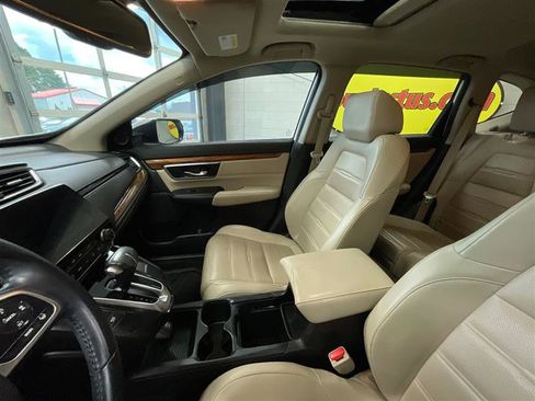 Used 2018 Honda CR-V Touring image 13