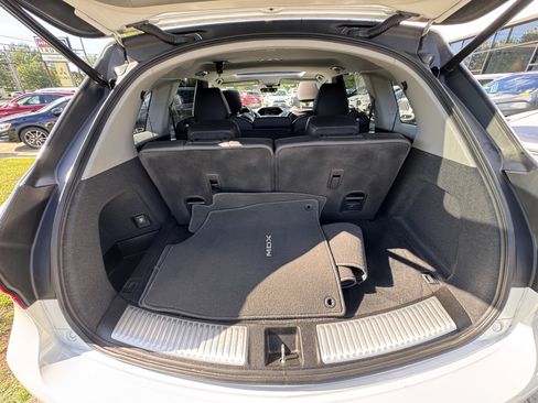Used 2020 Acura MDX SH-AWD image 9