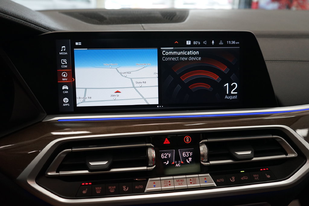 Used 2020 BMW X7 xDrive40i w/ Premium Package AWD/4WD image 41
