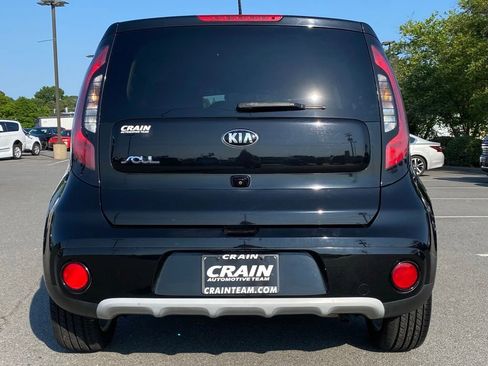 Used 2019 Kia Soul + FWD image 6