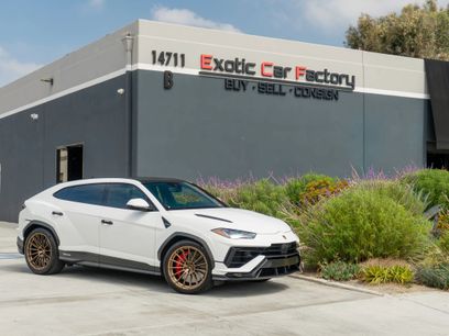 Used 2023 Lamborghini Urus Performante