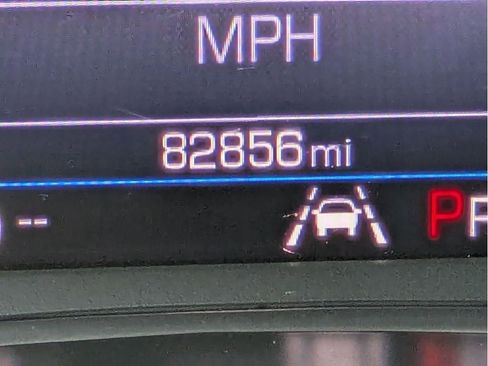 Used 2021 Chevrolet Equinox LT image 22