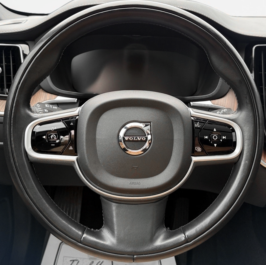 Used 2021 Volvo XC60 T5 Inscription w/ Advanced Package AWD/4WD image 18