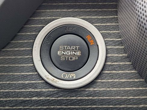 Used 2022 RAM 1500 Limited image 37