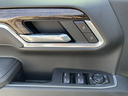 New 2026 GMC Sierra 1500 Elevation w/ Elevation Premium Package AWD/4WD image 24