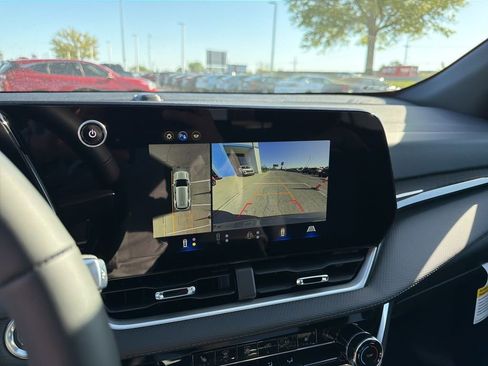 New 2026 Chevrolet Equinox LT FWD image 28