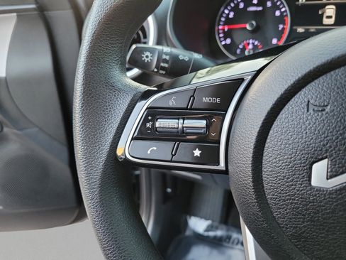 Certified 2023 Kia Forte LXS w/ LXS Technology Package FWD image 25