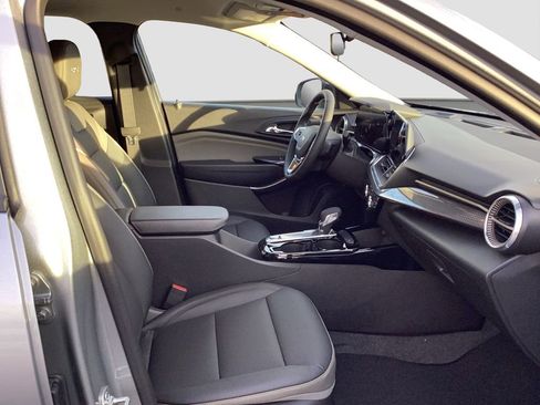 New 2026 Chevrolet Trax ACTIV w/ Driver Confidence Package image 19