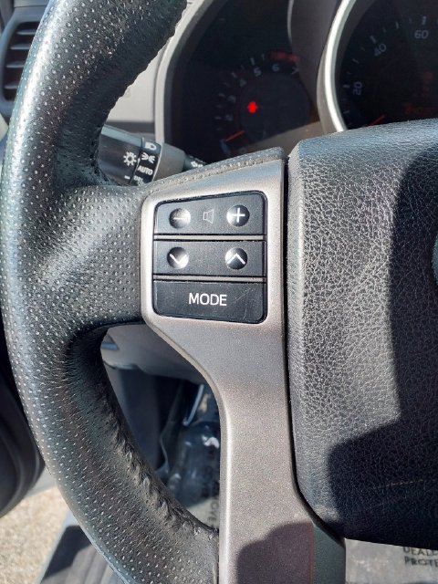 Used 2012 Toyota 4Runner Limited AWD/4WD image 27