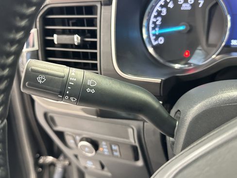 Certified 2022 Ford F150 XLT w/ Equipment Group 301A Mid image 36