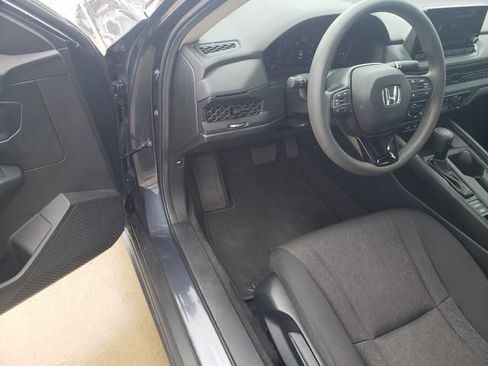 Used 2024 Honda Accord LX image 10