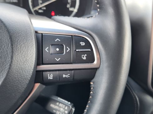 Used 2023 Lexus GX 460 Premium image 32