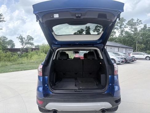 Used 2018 Ford Escape Titanium w/ Ford Safe & Smart Package AWD/4WD image 8