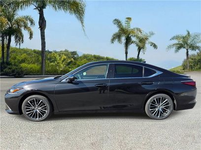 Used 2024 Lexus ES 350 w/ Premium Package