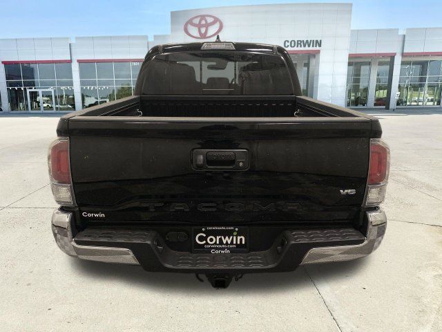 Used 2023 Toyota Tacoma TRD Off-Road AWD/4WD image 33