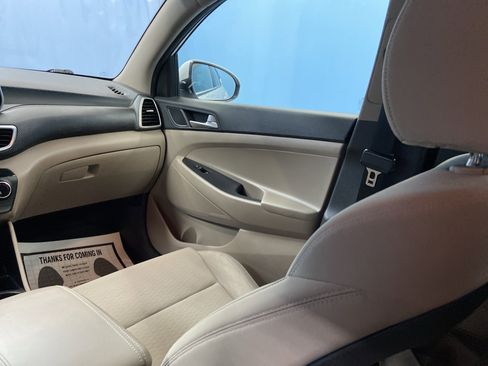 Used 2019 Hyundai Tucson SE image 27
