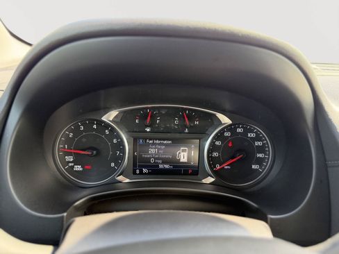 Used 2024 GMC Terrain SLE AWD/4WD image 12