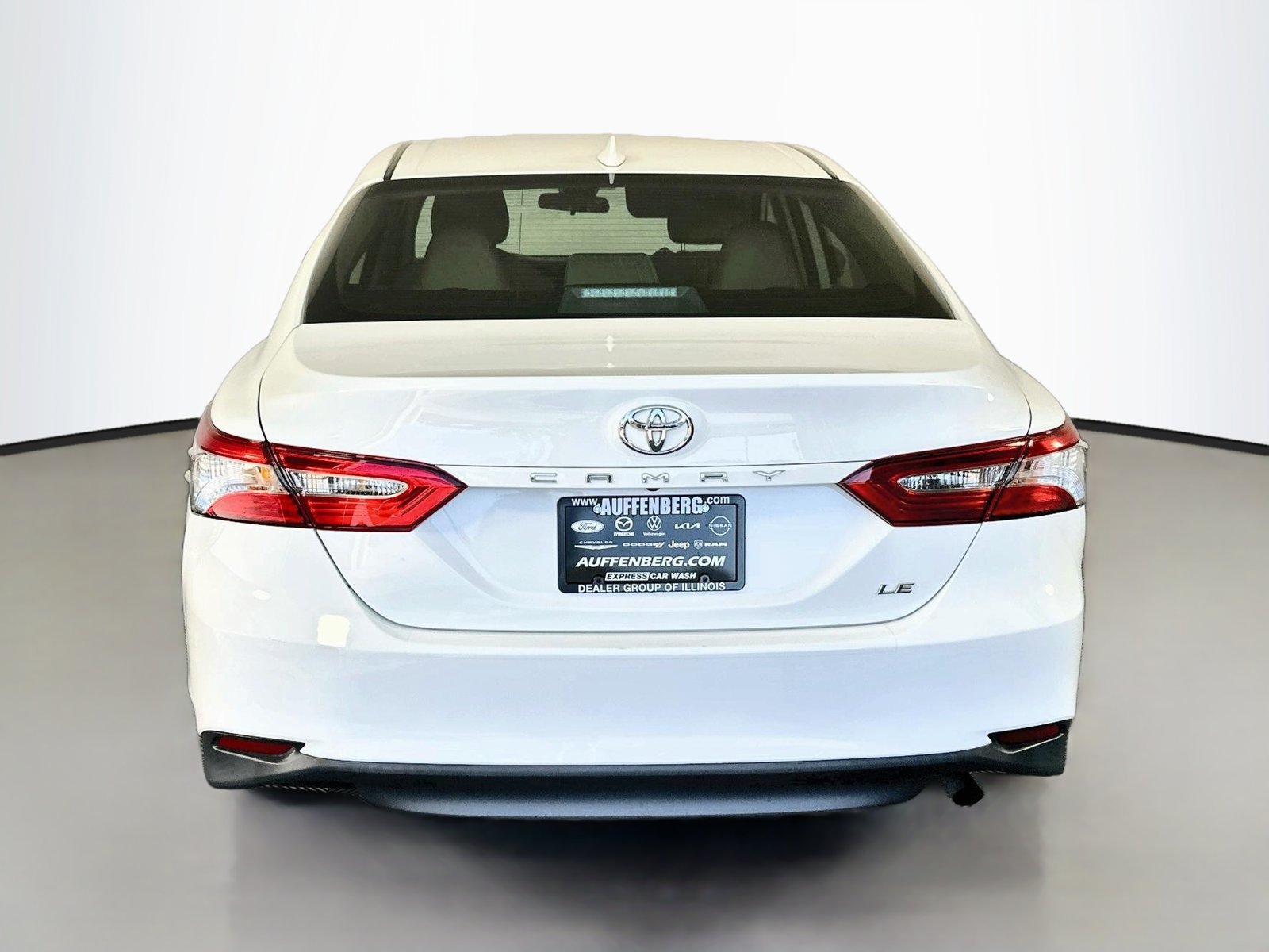 Used 2020 Toyota Camry LE FWD image 6