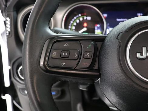 Used 2023 Jeep Wrangler Unlimited w/ Cold Weather Group AWD/4WD image 28