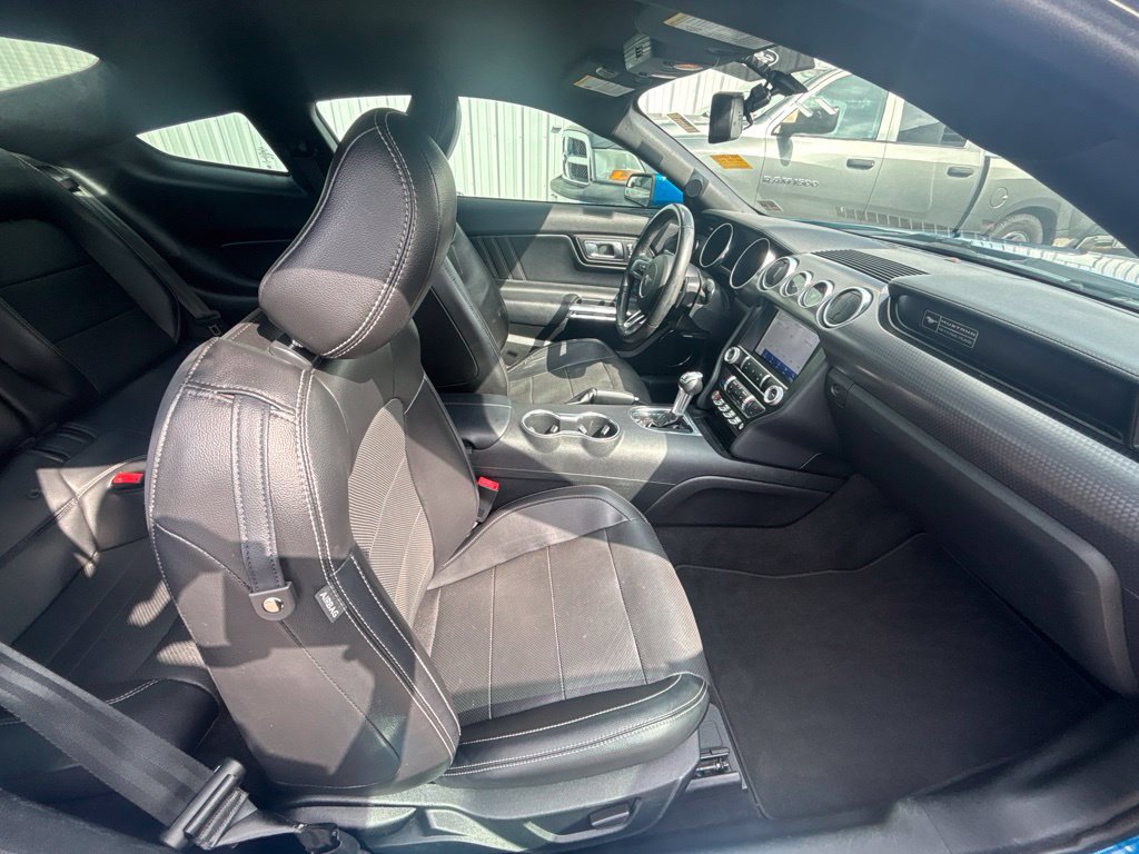 Used 2020 Ford Mustang GT Premium w/ GT Performance Package RWD image 21