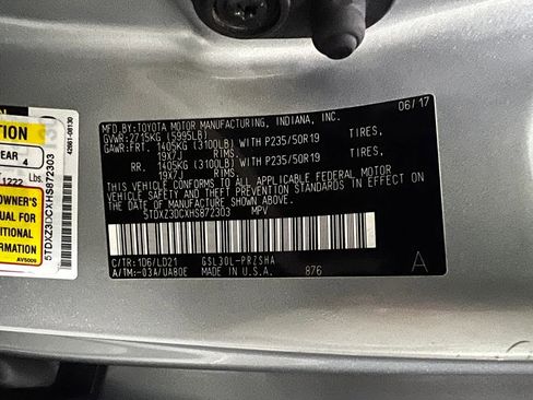 Used 2017 Toyota Sienna SE image 47