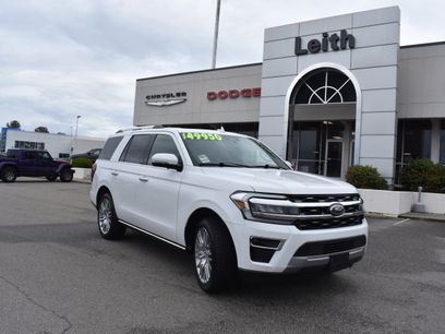 Used 2024 Ford Expedition Limited