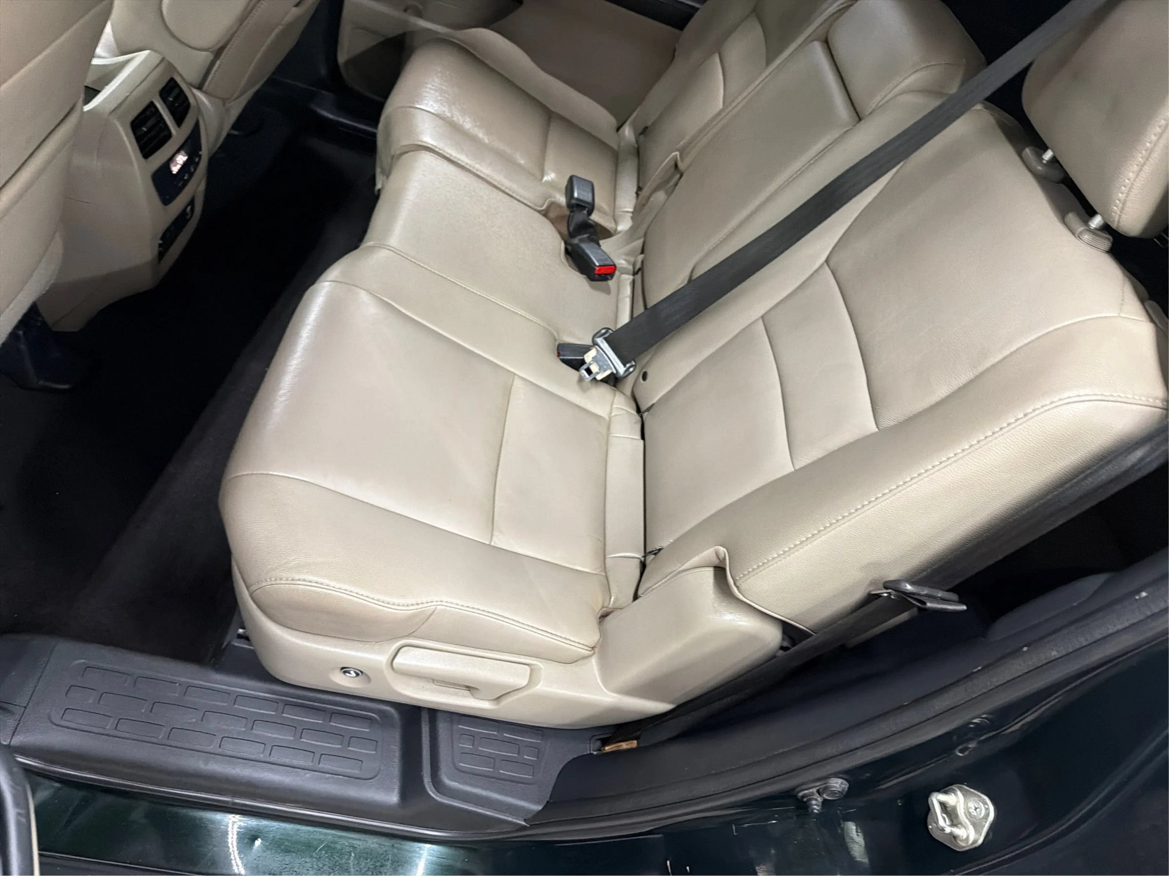 Used 2017 Honda Pilot Touring image 15