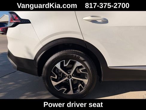Used 2024 Kia Sportage EX w/ EX Premium Package image 10