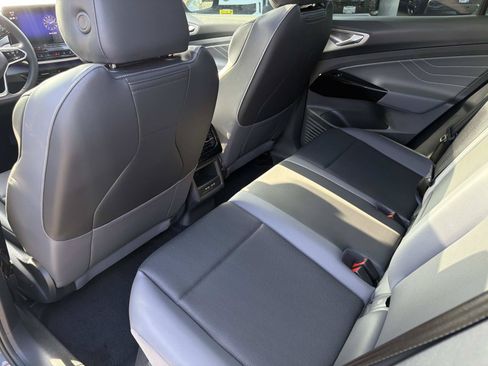 Certified 2023 Volkswagen ID.4 Pro S RWD image 10