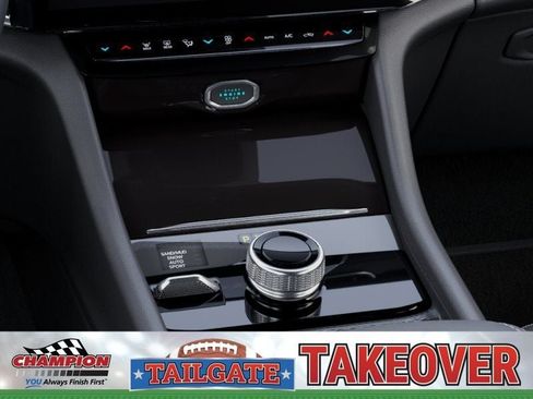 New 2026 Jeep Grand Cherokee Limited w/ Luxury Tech Group II AWD/4WD image 24