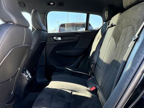 Certified 2023 Volvo C40 P8 Recharge Plus image 24