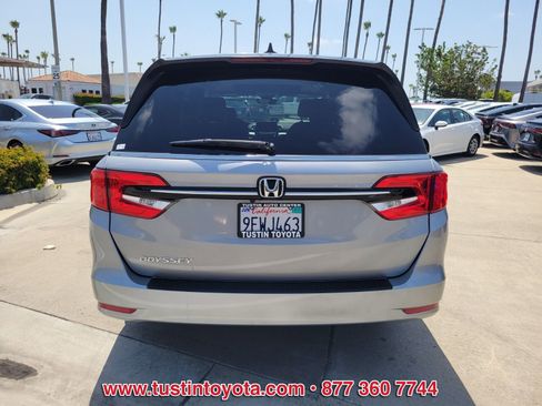Used 2023 Honda Odyssey EX-L image 5