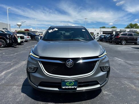 Certified 2024 Buick Enclave Essence w/ Experience Buick Package FWD image 4
