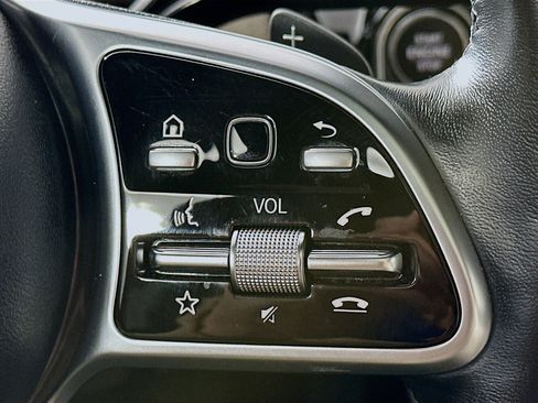 Used 2022 Mercedes-Benz A 220 4MATIC image 21